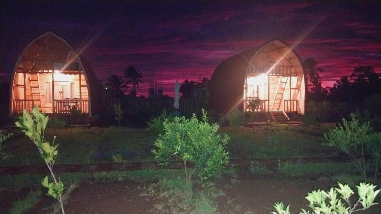 Raturinjani Homestay Selong Eksteriør bilde