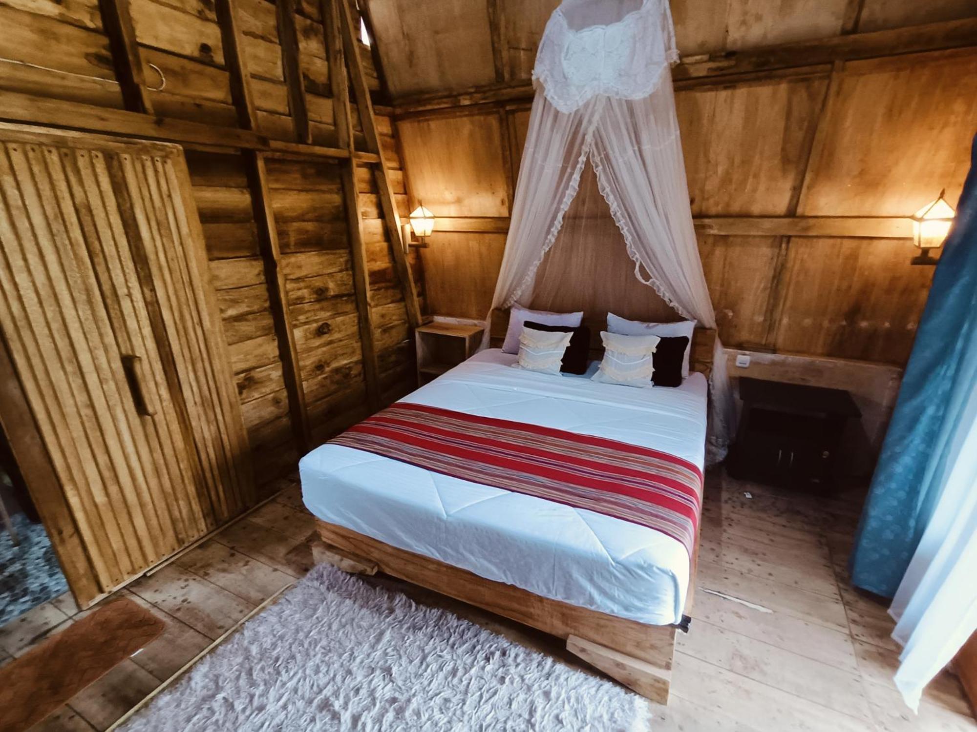 Raturinjani Homestay Selong Eksteriør bilde